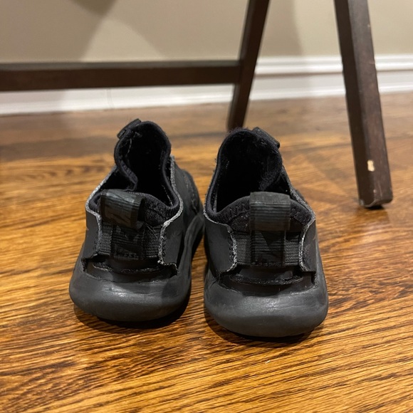 SOLD - Picture 5 of 8